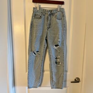 Ripped straight jeans